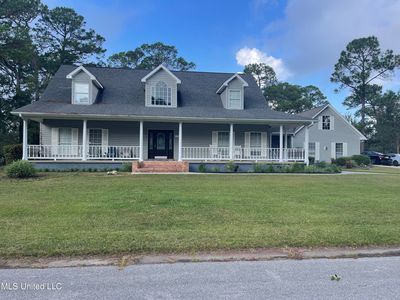 121 Fernwood Dr, Pass Christian, MS, 39571
