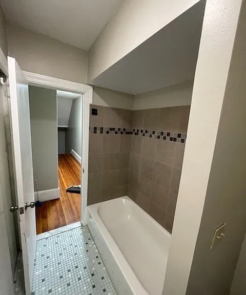 77 Bigelow St #0 — Photo 16