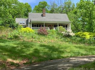 11 Anthony Rd, North Stonington, CT 06359