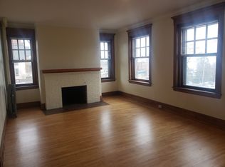 731 E 1st St #4, Duluth, MN 55805