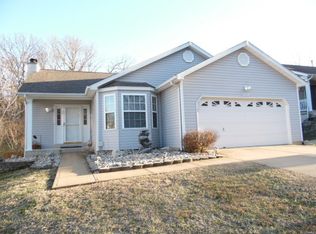 1236 Fenton Ridge Dr, Fenton, MO 63026