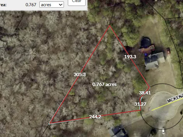 564 McKenzie Ave, Stockbridge, GA 30281