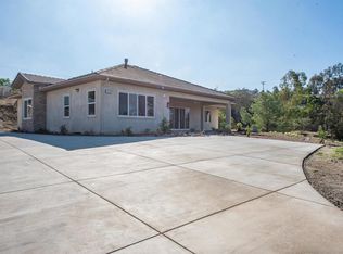 15483 Citrus Crest Dr, Valley Center, CA 92082