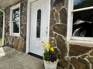 28 Peachtree Rd, Rockmart, GA 30153