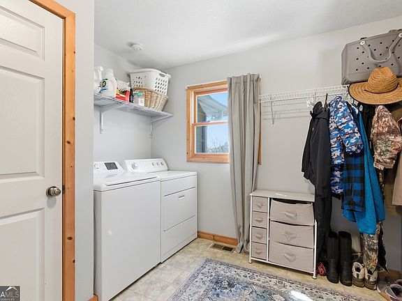 30th image of this home