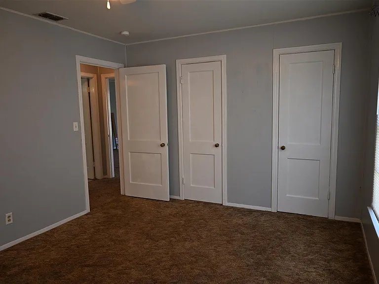 4326 Rhea Rd — Photo 11