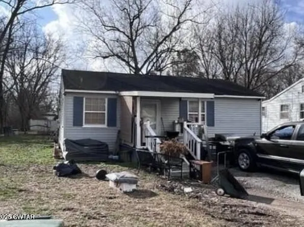 1035 E Woodrow St, Milan, TN 38358