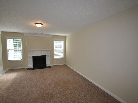 5th image of 1220 Woodfield Trce