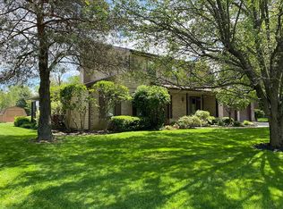 635 N Nickie Ln, Fostoria, OH 44830
