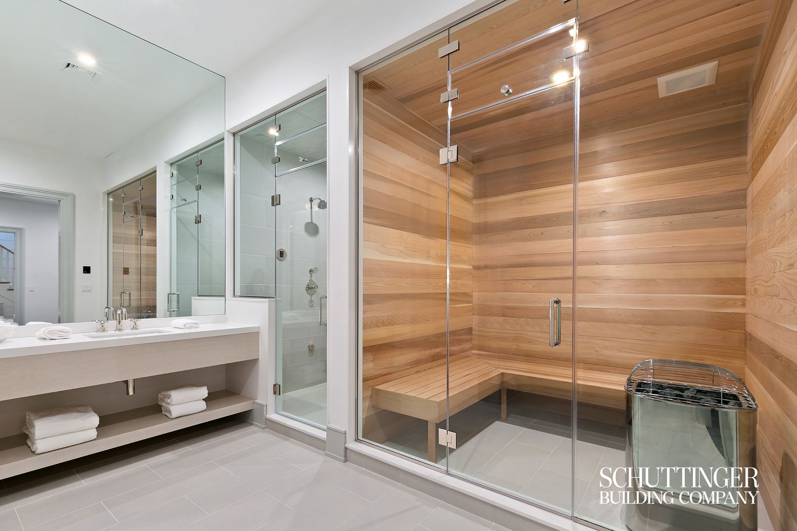  Gym Bath with Steam Shower and Sauna 