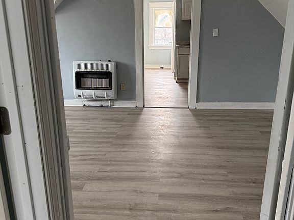 5th image of 12326 Tuscora Ave #3