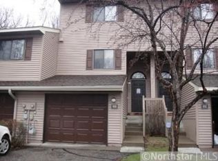 105 South Dr, Circle Pines, MN 55014