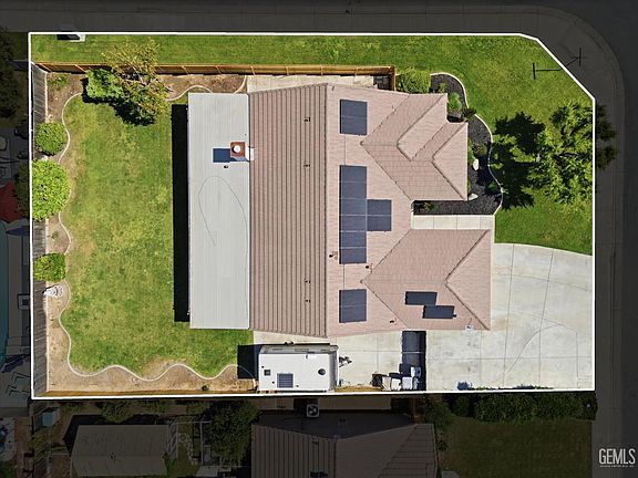 4th image of 10702 Peach Blossom Ave