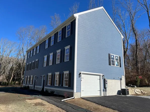 37-37A Titus Way, Taunton, MA 02780