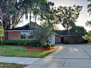 11519 N North Ride Cir E, Jacksonville, FL 32223