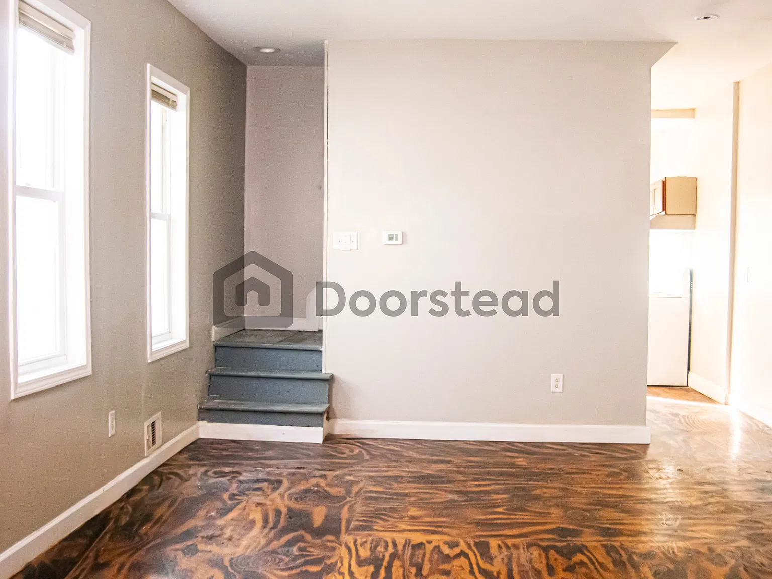 3 bed, 1.0 bath, 1068 sqft, $1,490 — Photo 3