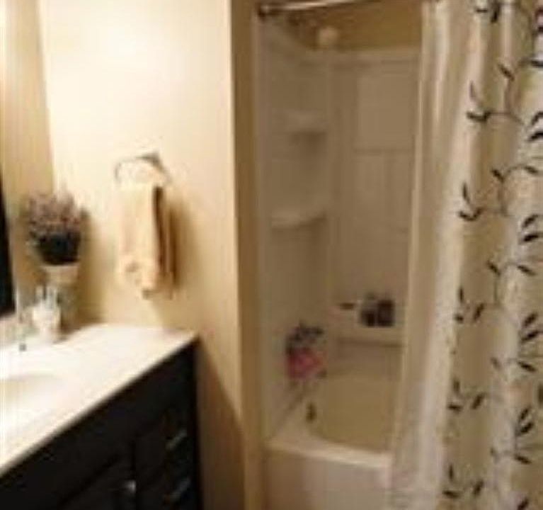 1st image of 5511 Signet Dr