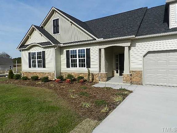 2nd image of 19 Seahorse Ct