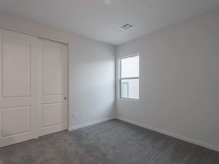 11620 Desert Hollow Ave — Photo 17