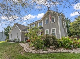 624 Bittersweet Rd, Lansing, KS 66043