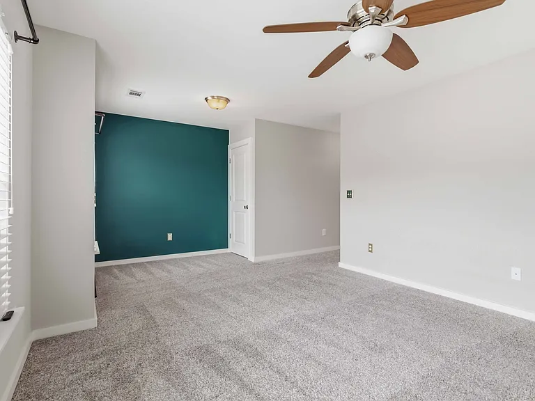 730 Elmbrook Dr — Photo 17
