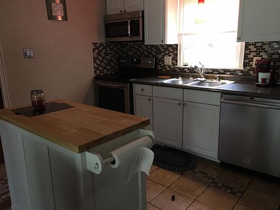 4th image of 106 W Sunset Dr