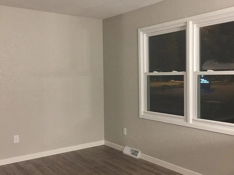 1210 Mount Loretta Ave — Photo 11