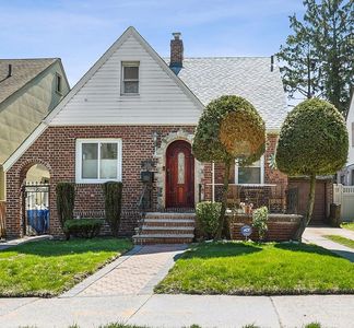 233-16 Union Tnpk, Queens Village, NY, 11427