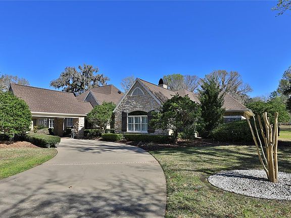 3rd image of 7963 SE 12th Cir