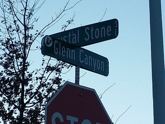 5th image of 2027 Glenn Canyon Dr SE