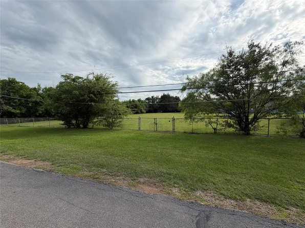 13110 Nile Dr, Dallas, TX 75253