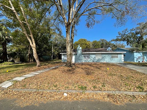 2nd image of 832 Rosalia Dr