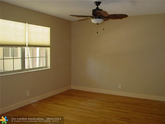 5th image of 510 NE 17th Ave APT 107