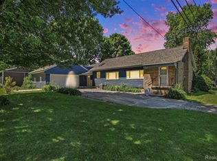 6075 Lennon Rd, Swartz creek, MI 48473