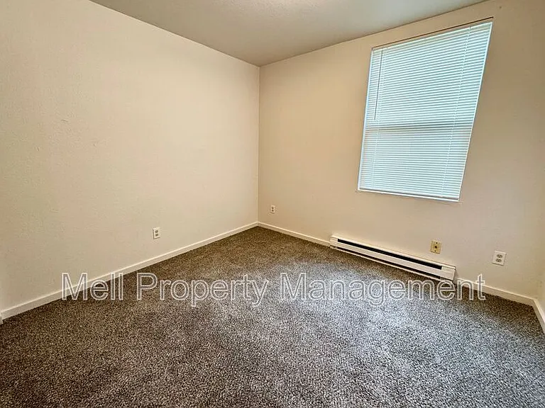 315 Main St #A — Photo 14