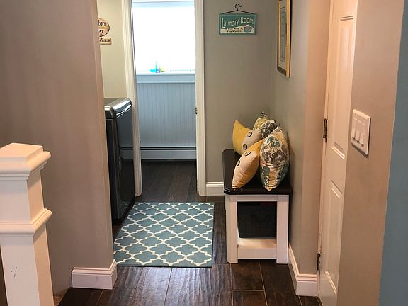 2nd image of 54 Richard Pl