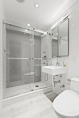 Sold by Compass | media 8