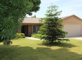 5909 Genoa Dr, Bakersfield, CA 93308