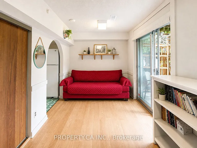 209 Castle Rock Dr #1 — Photo 23