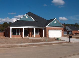 2869 Girard Dr, Sumter, SC 29150
