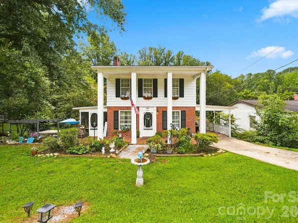 239 N Anderson St, Morganton, NC 28655