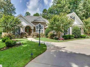 203 Beckworth Dr, Taylors, SC 29687