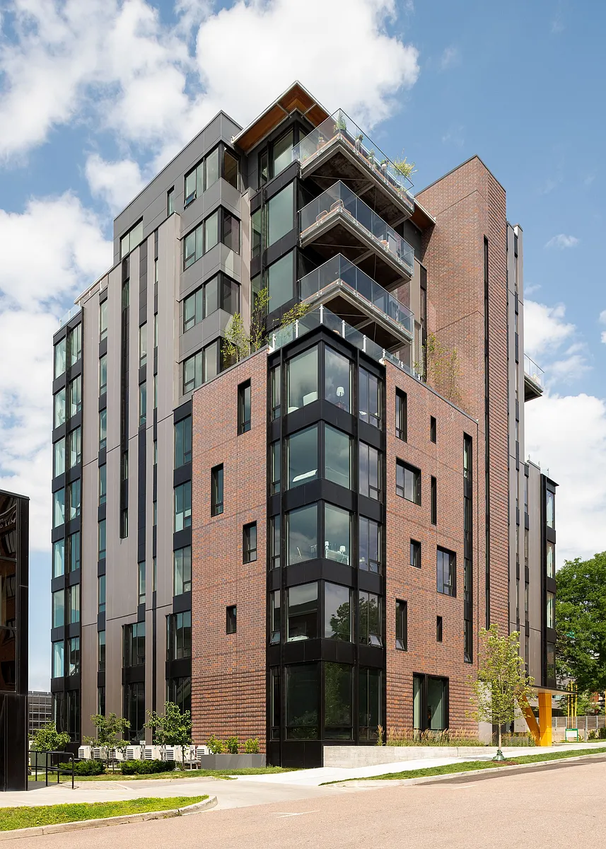 Building Photo - The Nest