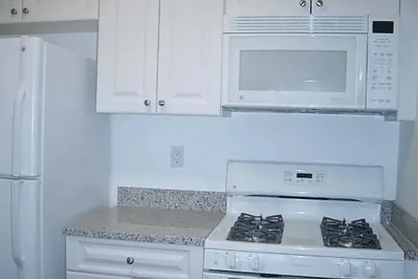 Rented by Corcoran | media 11