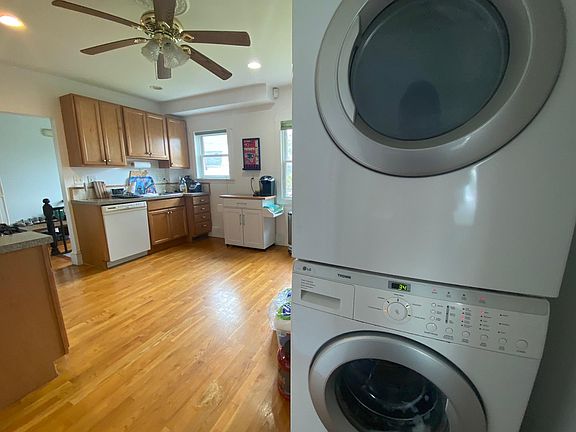 5th image of 33 Antwerp St #2