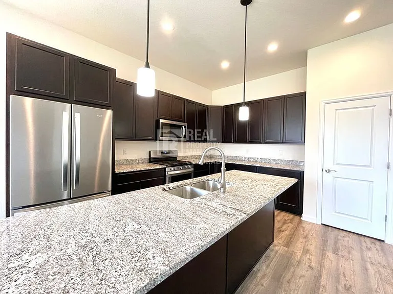 22345 E Bailey Pl — Photo 7