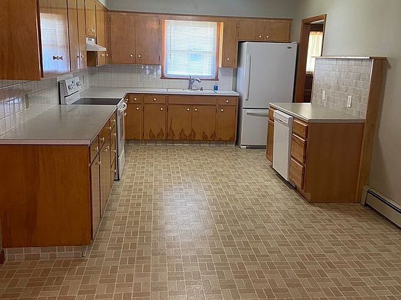 2nd image of 315 10th St