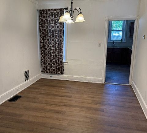 5th image of 21 W 29th St