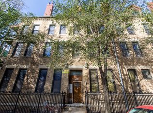 1435 W Blackhawk St APT 3R, Chicago, IL 60642