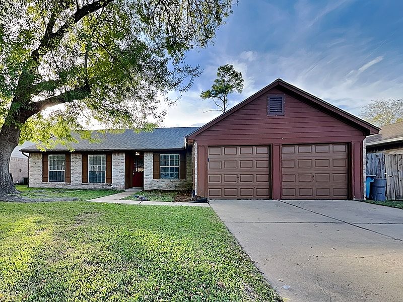 1st image of 10607 Den Oak Dr